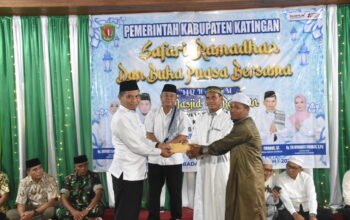 Wabup Katingan Firdaus Safari Ramadhan di Desa Hapalam, Perkuat Silaturahmi dan Serap Aspirasi Masyarakat